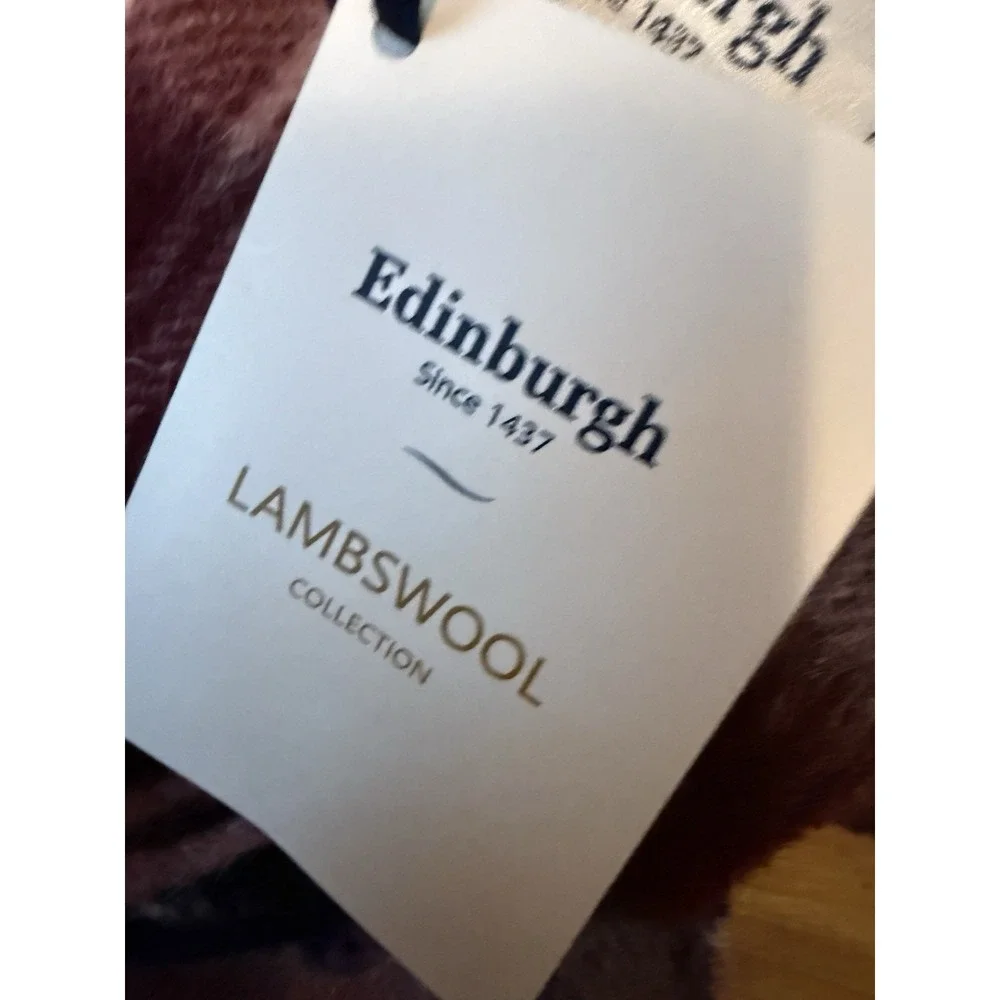 Edinburgh Woolen Mill Scarf Lambswool Macdonald Purple Plaid‎ Wool Scotland NWT